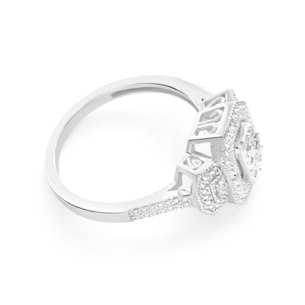 Sterling Silver Prestigious Diamond Ring For Sale