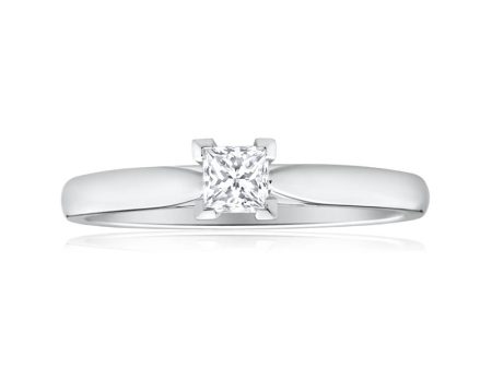 18ct White Gold Solitaire Ring With 0.2 Carat Diamond Supply