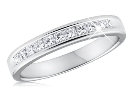 9ct White Gold 1 2 Carat Diamond Ring With 11 Princess Cut Diamonds Hot on Sale