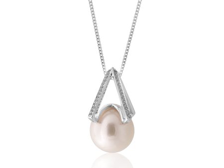 Sterling Silver South Sea and Zirconia Pendant with Chain Discount